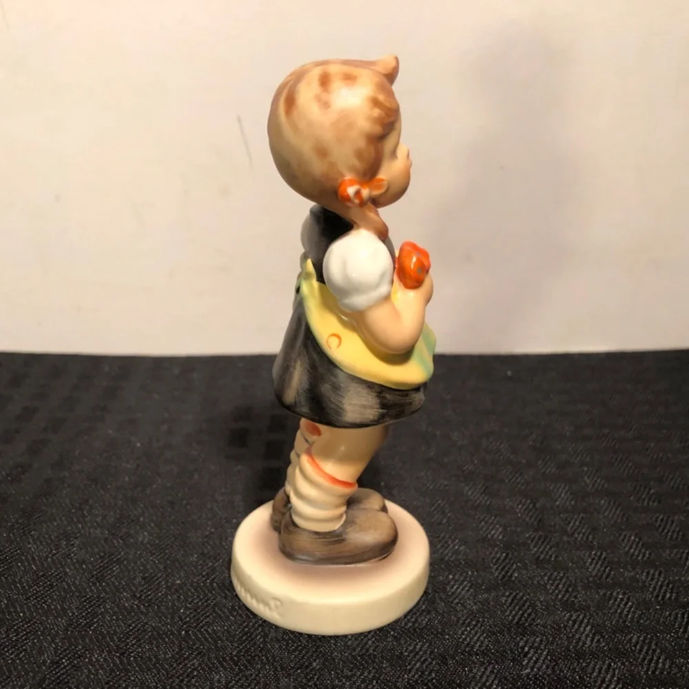 Vintage Goebel Hummel Figurine: Sister - Picture 2 of 11
